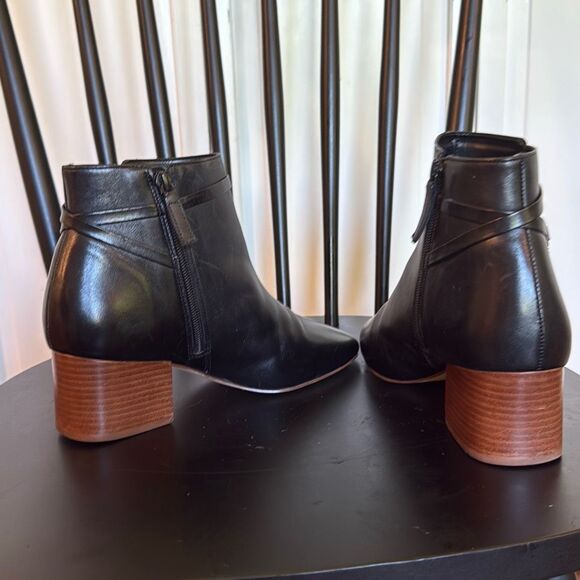 Talbots Harlow Buckle black leather heeled booties size 8.5 - Picture 10 of 12